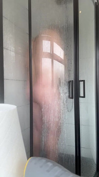 Horny Man Strips and Shaves off Pubic Hair