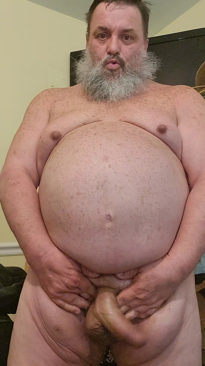 GeneWadexxx: Tatăl vitreg urs într-o sâmbătă
