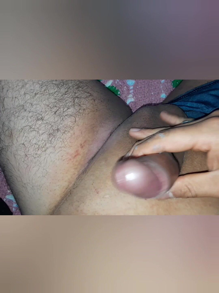 Davidandrexxx: Sborrando in perizoma sexy