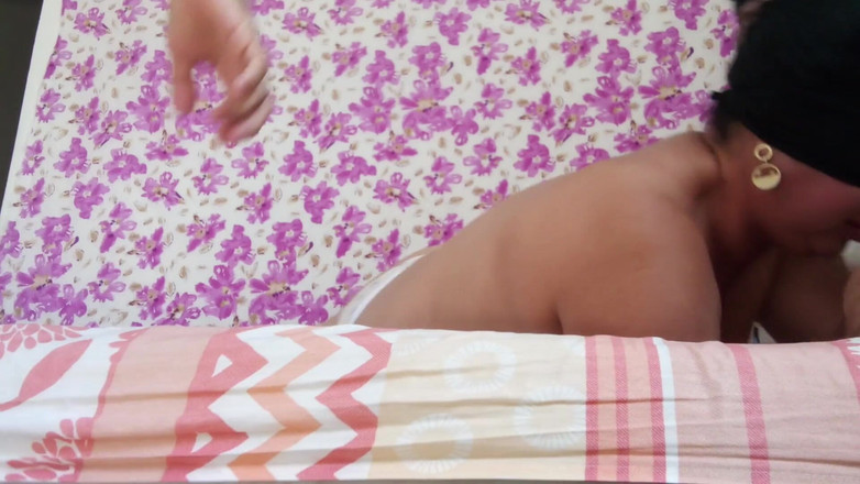 Valkyrieandluigy: Hübsches brust, schätzchen, tiefe kehle