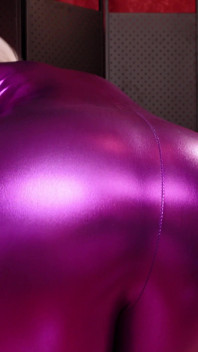 Dominazione femminile punto di vista in spandex catsuit -padrona formosa- umiliazione del pene piccolo istruzioni per masturbazione