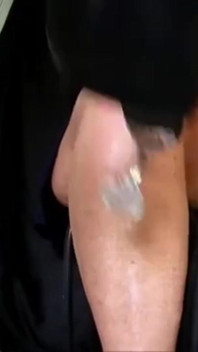 Crossed Leg Vid Ii