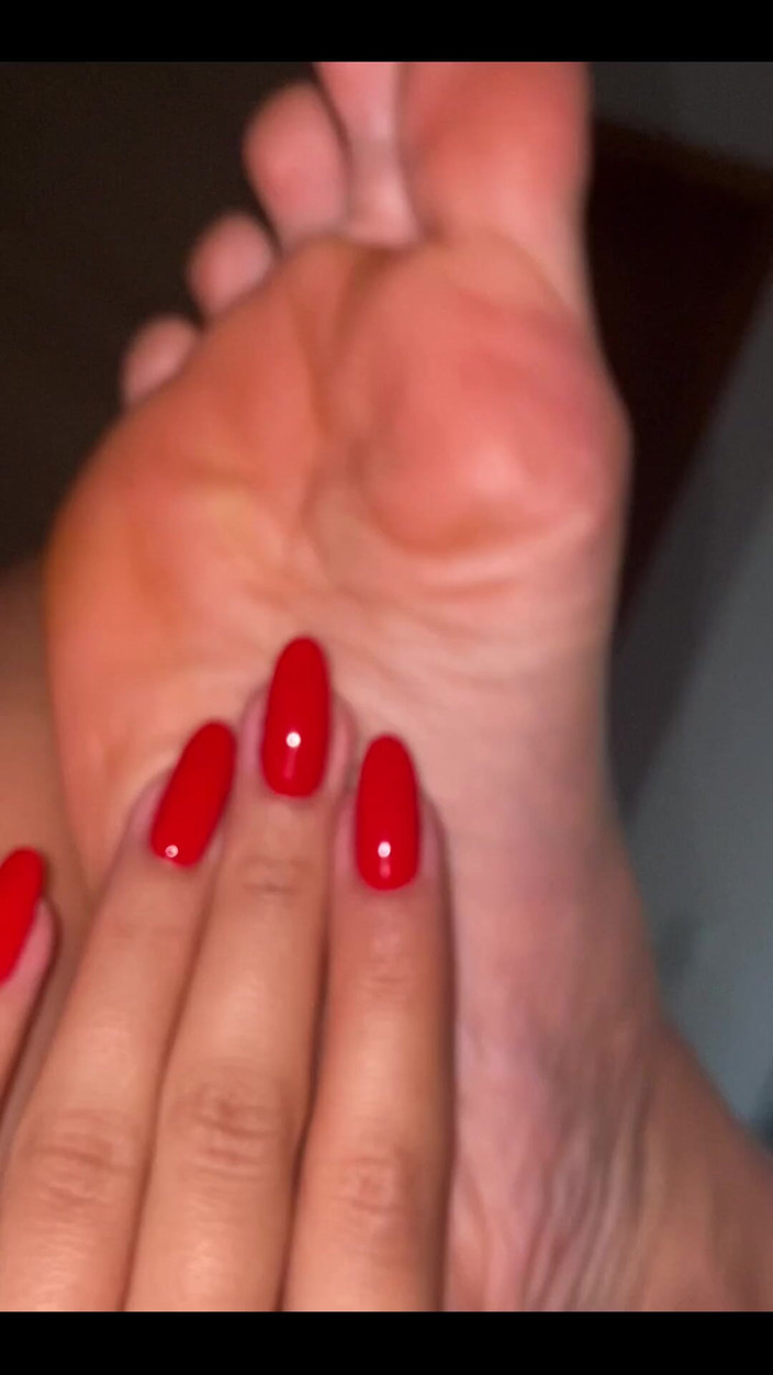 KiffaFeet: God morgon ️^