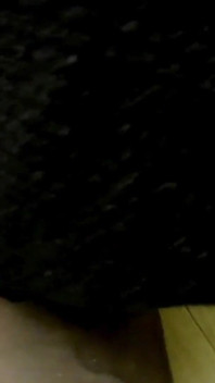 İki mahvolmuş orgazm - şimdi naylon ayaklarımdan yala köle