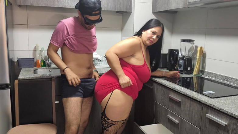 Riderqueen: Vidéo pour fans, belle-mère, secrets de cuisine.