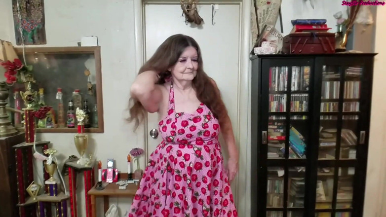 Sexy Sandra N Sir Christopher: Strawberry Dress Anal Tease