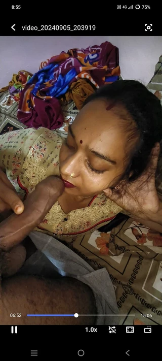 Sagita Sharm: A Beautiful Aunty Invited Me for Sex Before Bed