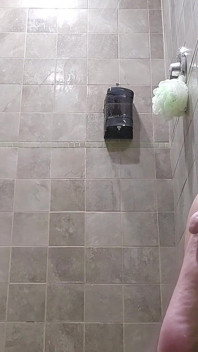 POV, une grosse noire prend des transsexuelles