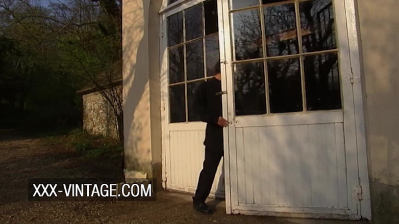 XXX-Vintage: Seks in de garage met Keana Moire
