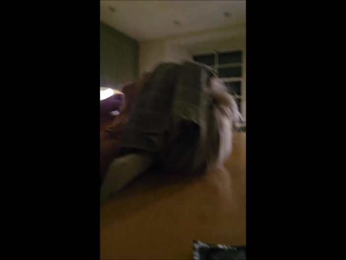 SilverFux: Vreemdgaande rijpe huisvrouw wordt in haar keuken geneukt door een...