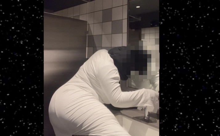 Anye Meshell: Princess Leia Is Horny but She Must Hurry!