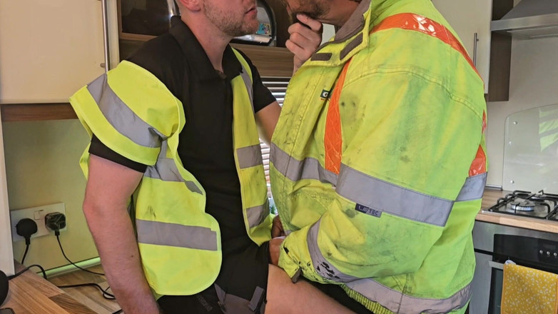 Onlyowain: Bir eşcinsel tradies itirafı