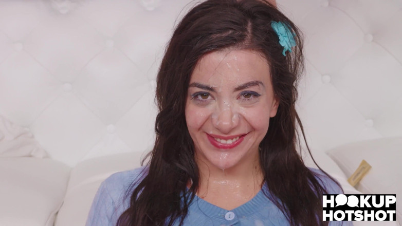 Hookup Hotshot: Hevesli sürtük Natalie Brooks Bryan Gozzling'den oral seks istiyor!