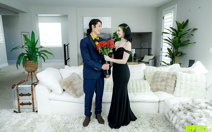 Team Skeet: Your Big Cock Can't Stay in the Friendzone: Take off...