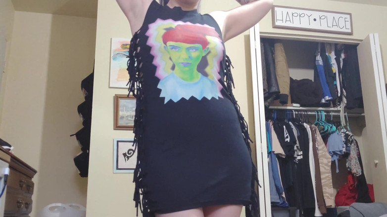 lilredvelvettt: J’essaye toutes mes robes