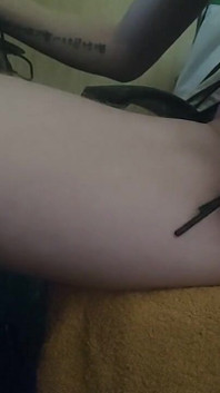 私の搾り取られたチンポをウィックスして射精する