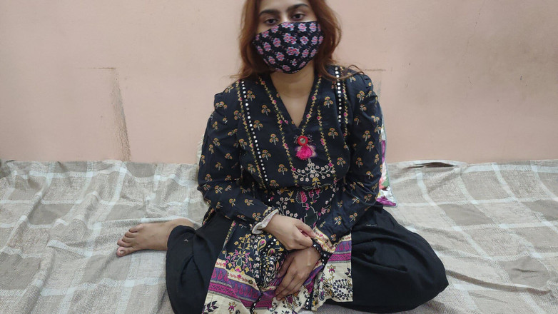 Faryal: 젖탱이와 익스트림 쪼이는 보지를 가지고 노는 아름다운 방글라데시 소녀