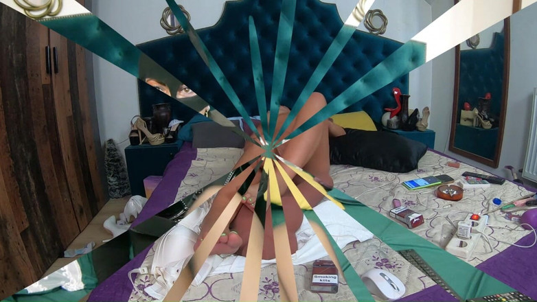 MilfyCalla: Неперевершена добірка великих ніг - фут фетиш, голі підошви і гра з ділдо ногами