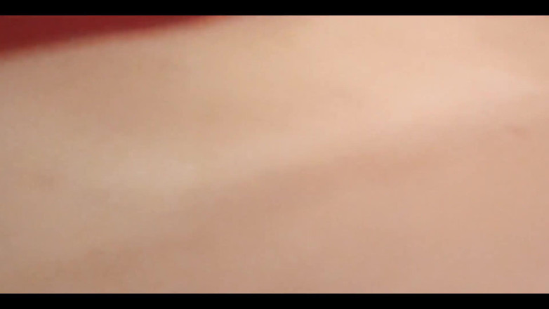 Jon Arteen: Các quan điểm khác nhau của khuôn mặt, thân, bụng, núm...