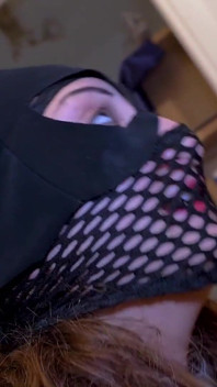 Bayan Betty siyah hemşire oluyor