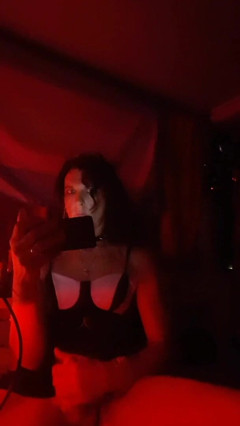 Badbitch6669: Шаловливый транс дрочит