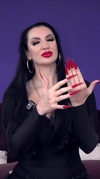 Giant Witch Charms You Into Submission