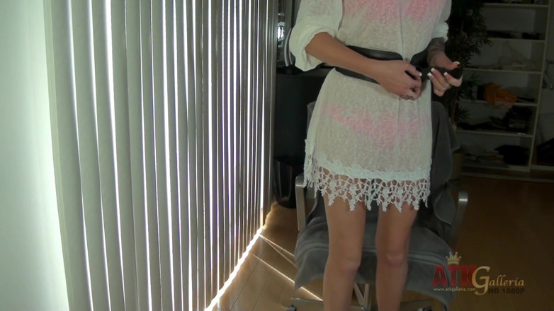 ATK Fans (Girlfriends): Remaja panas masturbasi di webcam