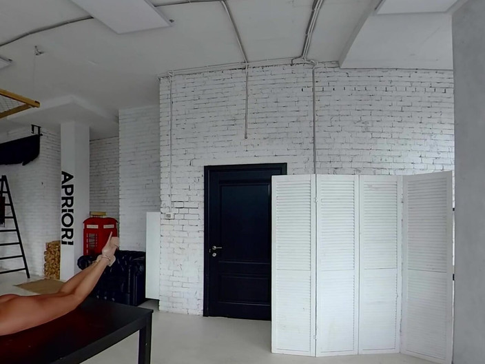 StasyQVR: Uptown flicka