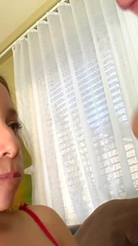 Horny stud gives facial to beautiful teen