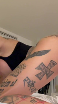 Hot Babe Fucked by Big Cock and Cum Shoved in Pussy!