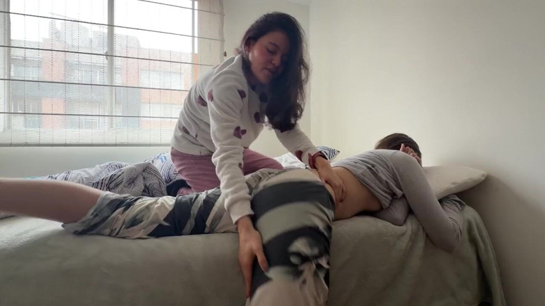 scarlettandc: Sexo Mañanero Entre Lesbianas