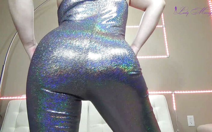 Morrigan Havoc: Brillante holográfica catsuit culo y caderas se burlan de
