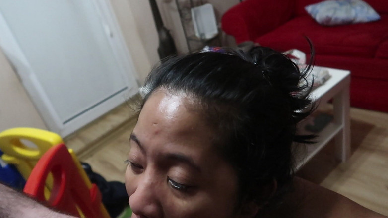 Megacute9999: Chica indonesia con la boca abierta en eyaculación