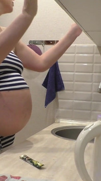 Horny Pregnant Neighbor Kneels in the Kitchen for My Dick While He’s Gone