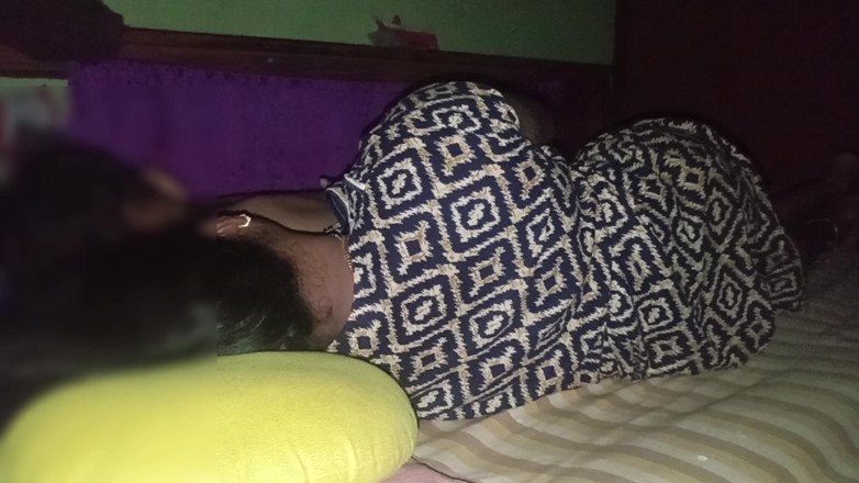 Harder299: Mi esposa india ni siquiera me deja ir a la...