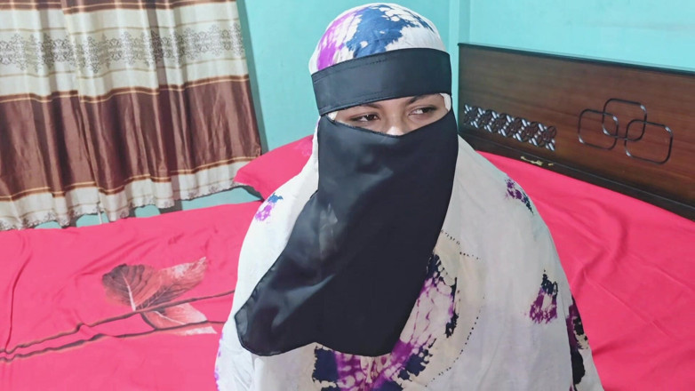 Banglavabi: Aunty Gave Me Her Pink Pussy to Fuck, Oops