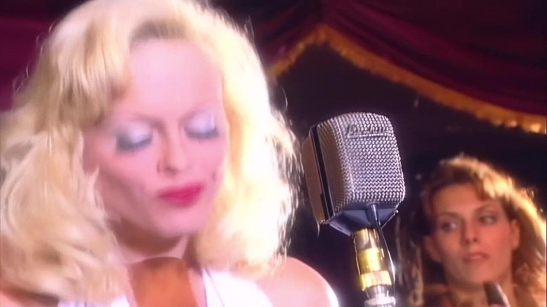 MMV BEST MOVIES AND CLIPS: Onu istiyor - onu alıyor - onu sevişiyor