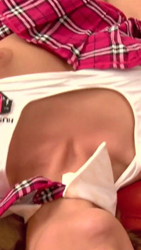 Cute Sunny - Curly ruiva pequenininha ginástica erótica e vibrador