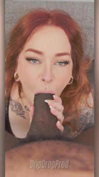 Ivy Rae bú cu bạn tại nhà!