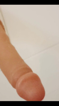 Moje nová hračka, co si přeješ vidět jako první?