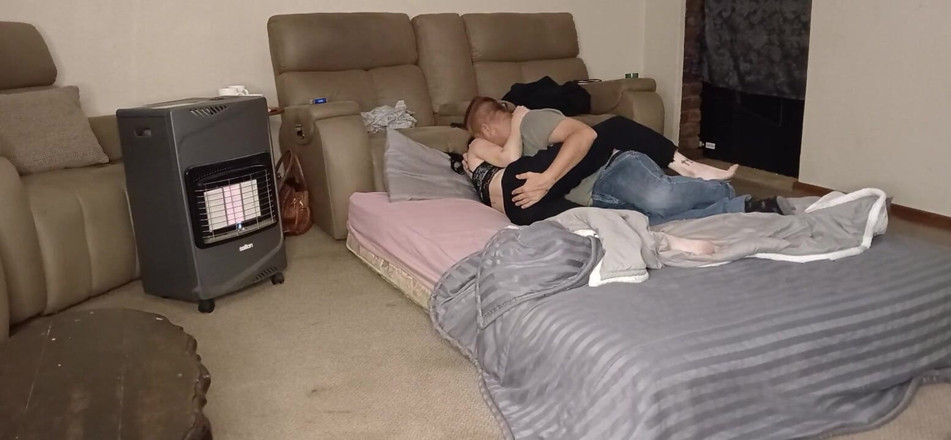 Bigjoefuckalott: 내 배다른아들과 함께 영화를 보는 것이 빨리 변해