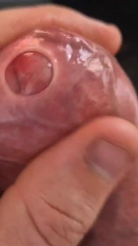 Великий необрізаний тато.. Туга гра foreskin foreskin, затоплення передчасної сперми та гра зі спермою