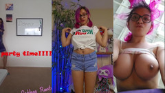 Goddess Rarity: 女神rarity脱衣服并尝试穿新衣服