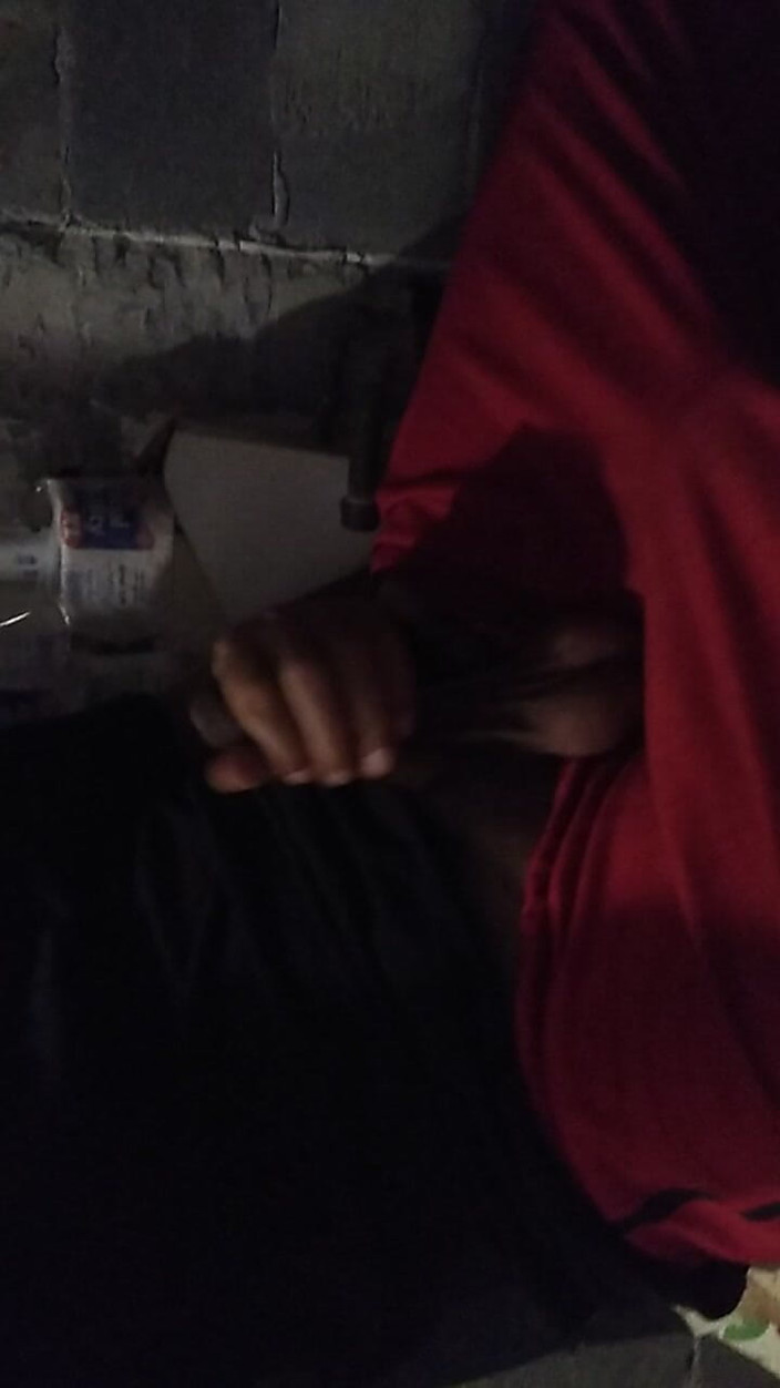 AlexAlejandro13: Voglio che tutte le mamme vedano questo grosso cazzo