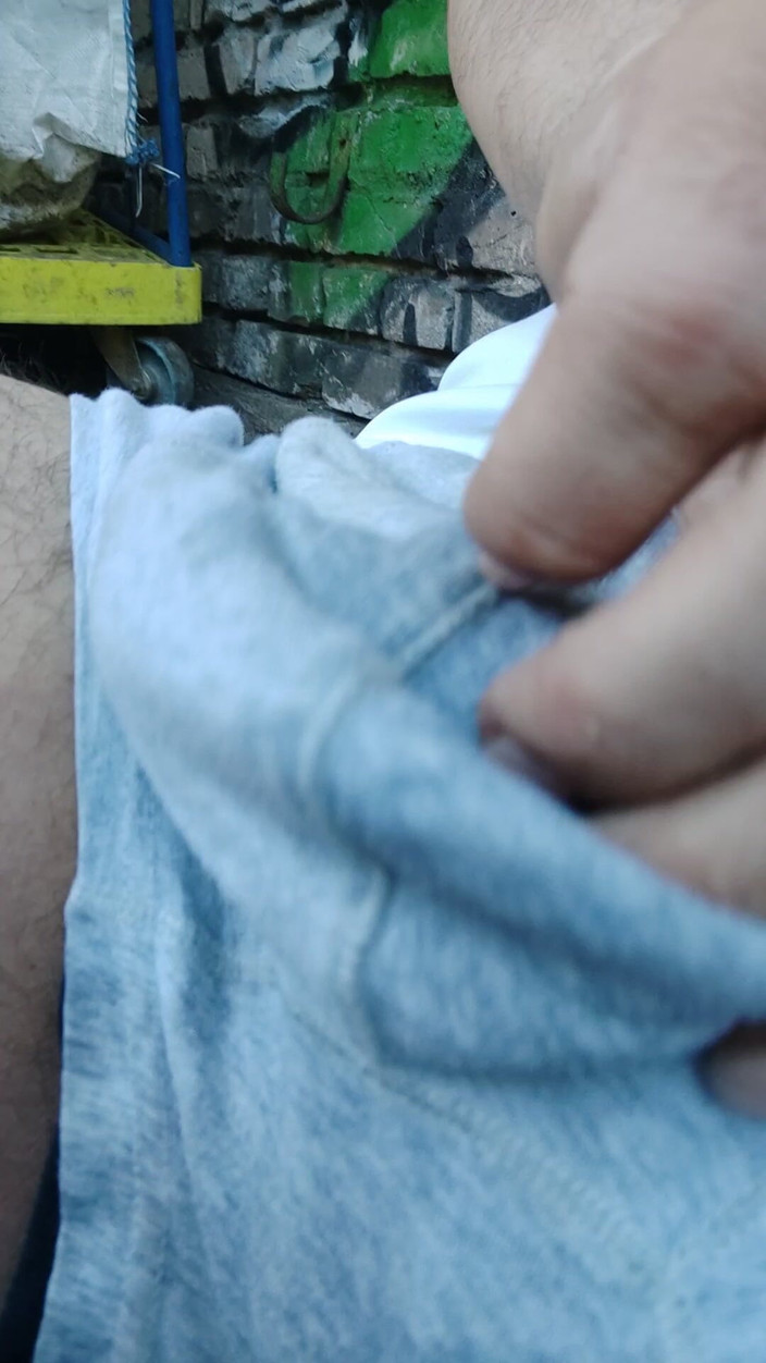 SmokedAlloy2: Draußen ein ort, um ein sperma in mes Dj-bro zu...