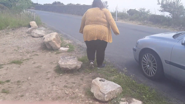SSBBWLadyBrads: Je fais marcher mon gros corps dans un lieu de...