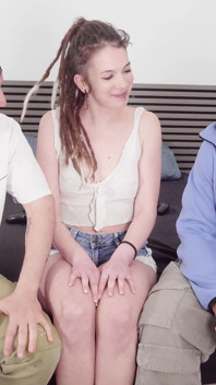 완벽한 엉덩이와 질을 가진 이탈리아 십대가 친구에게 섹스당하다 1부