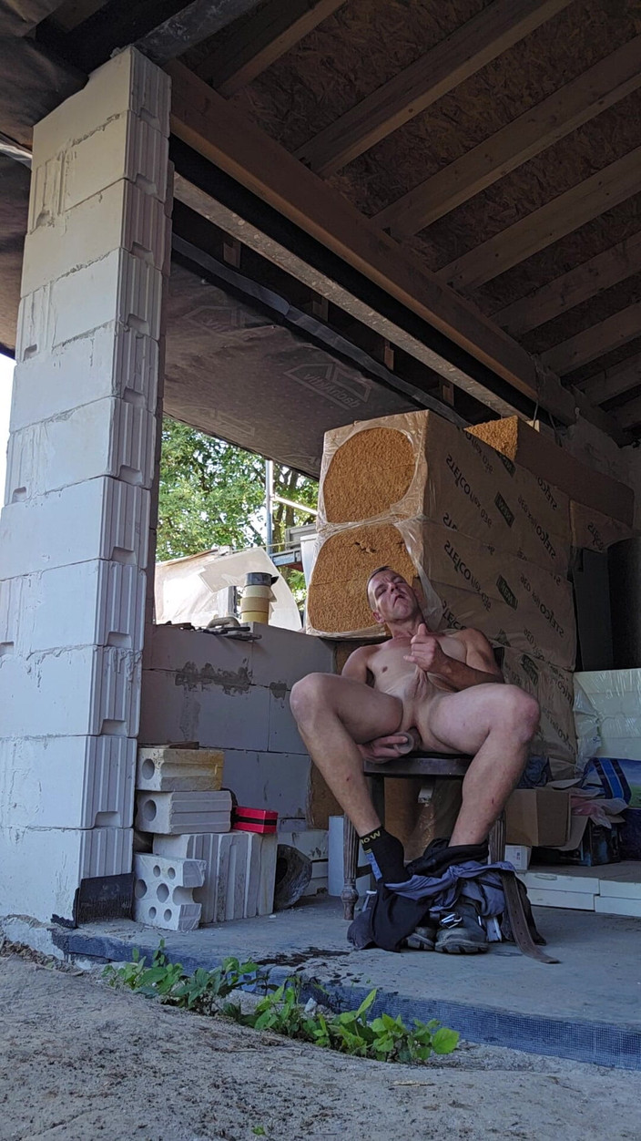 Chris_snoopy_91: Horny on the Construction Site