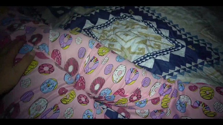 Anny Kitty: Minha doce madrasta queria que eu a visitasse em seu...