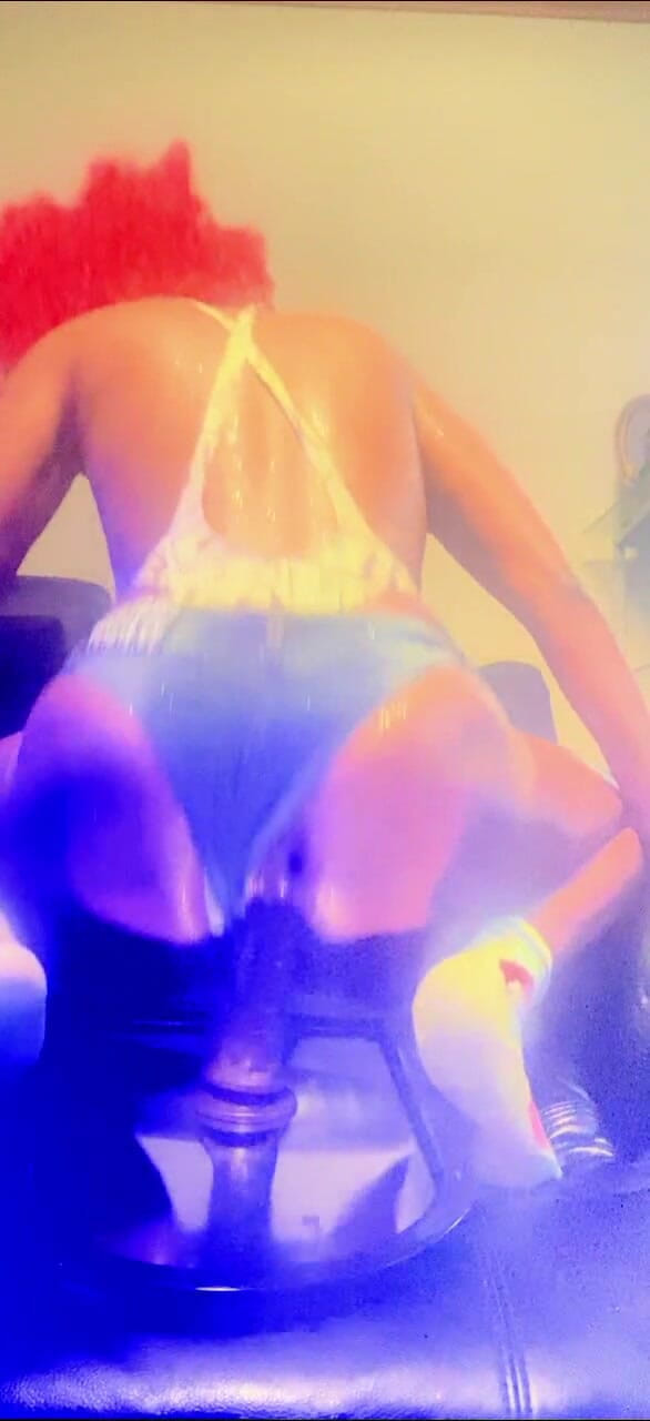 Perswayzion Xstacy: Bonita montada de coño negro